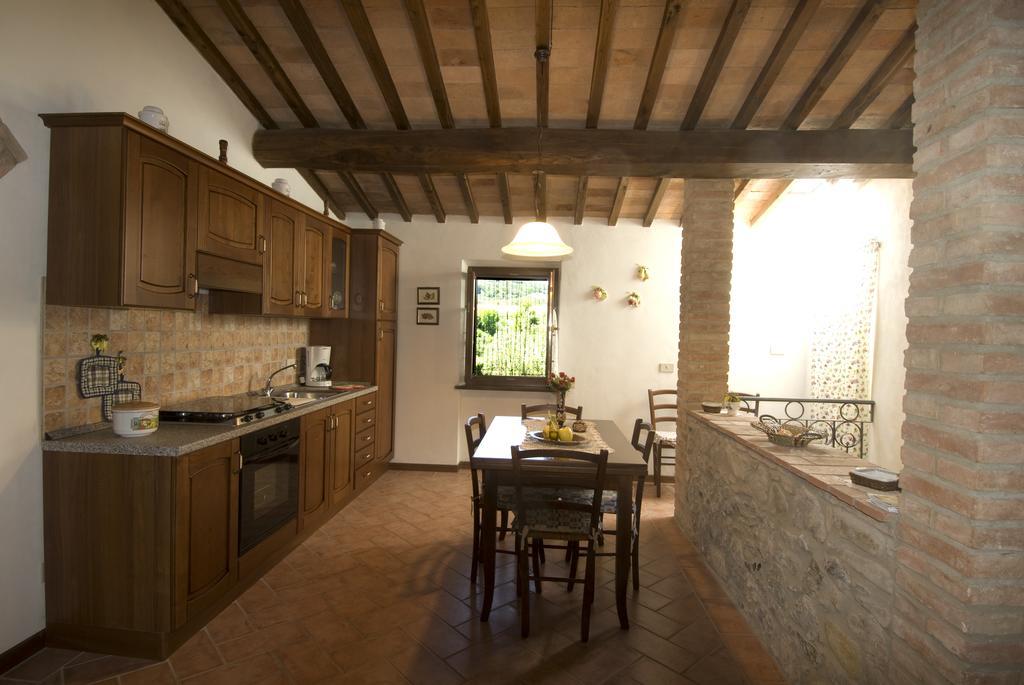 Casa Il Ponte Apartamento Chianni Quarto foto